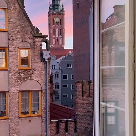 Appartement Mariacka & *